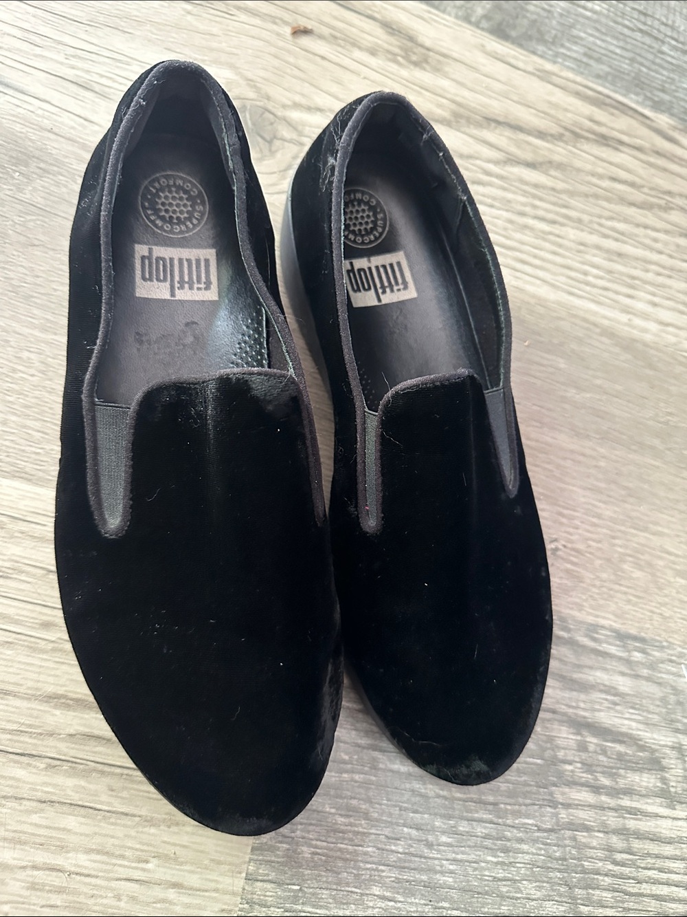 FitflopBlack‎ Superskate Mules in black Velvet Slip-On Loafers women’s size 8